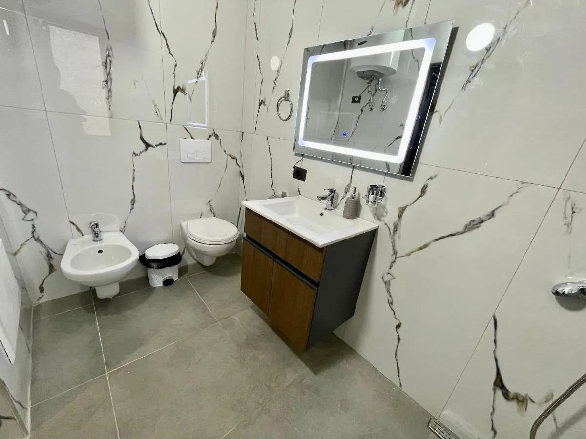 Keon Superb Studio Apartament Tirana Apartment